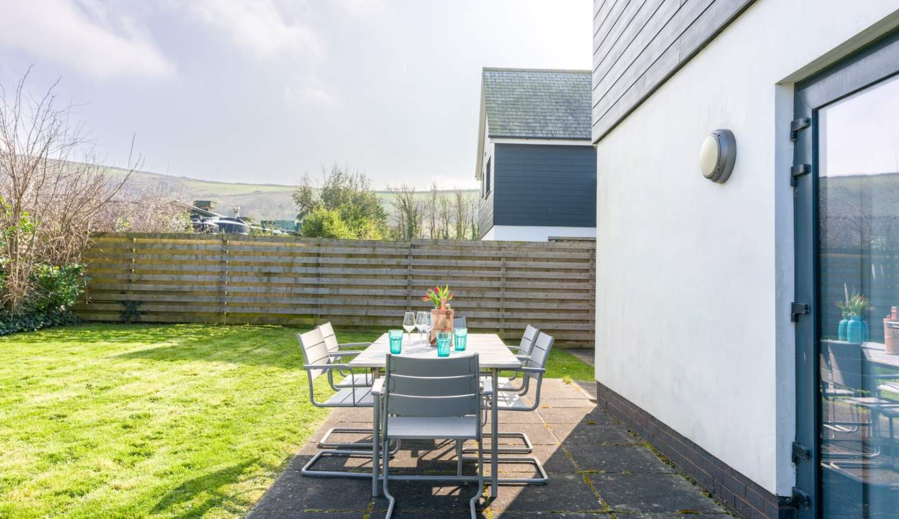 Relax in the garden and enjoy family time together.