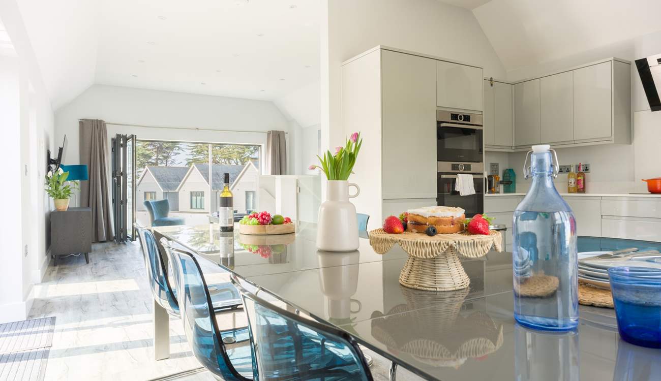 Family feasts are always a joy when on holiday.