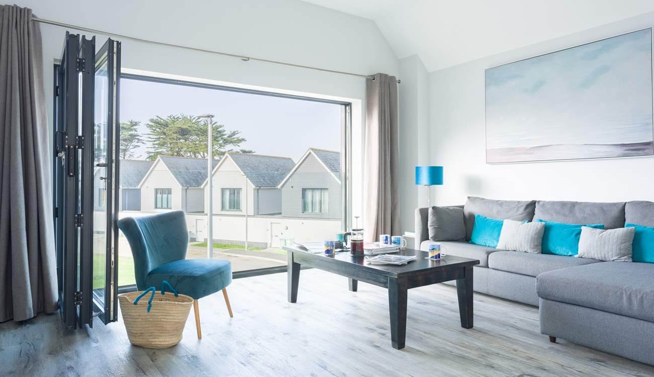 The sitting-area offers the perfect spot for the family to gather after a beach day.