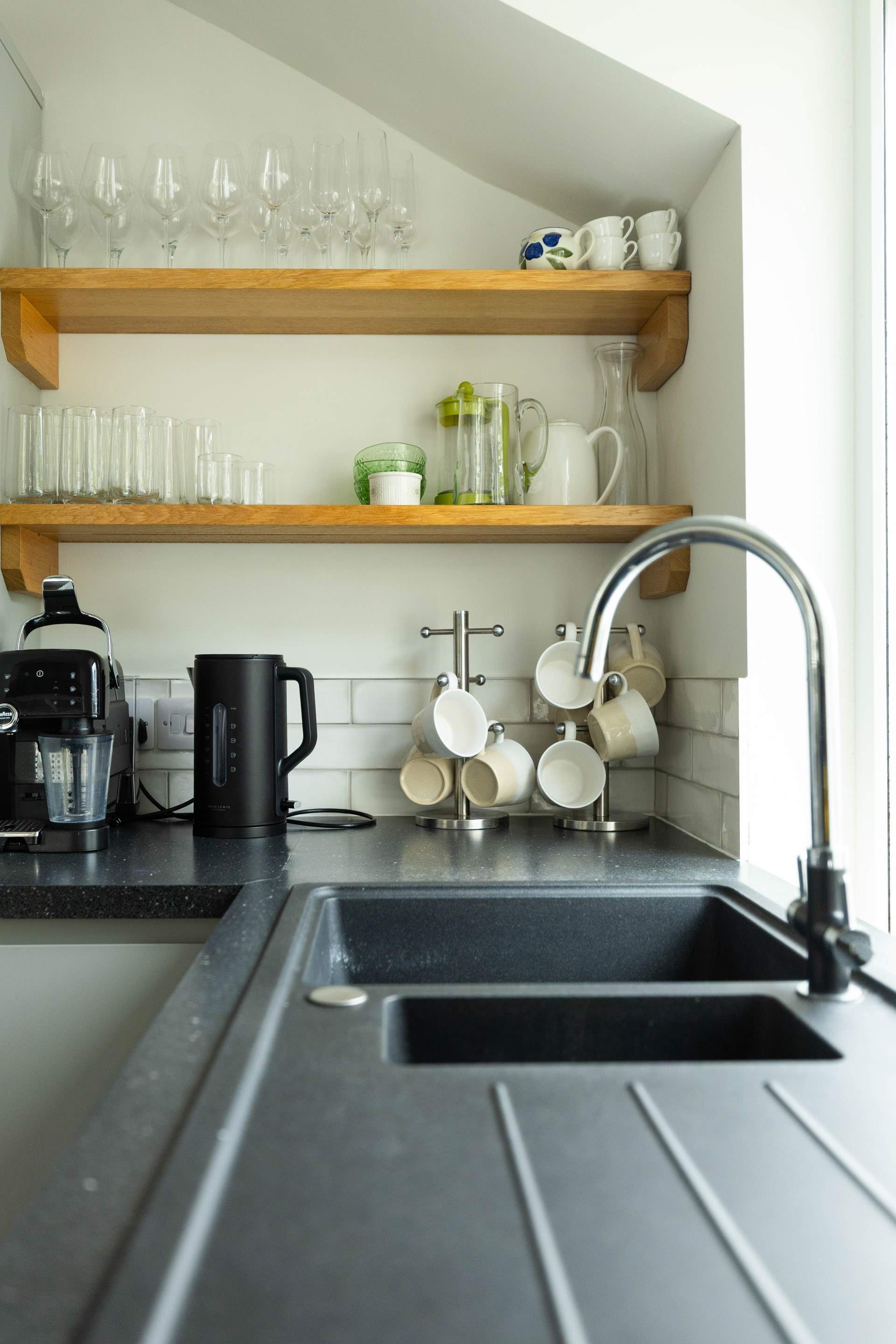 Super stylish with all the crockery you'll need.