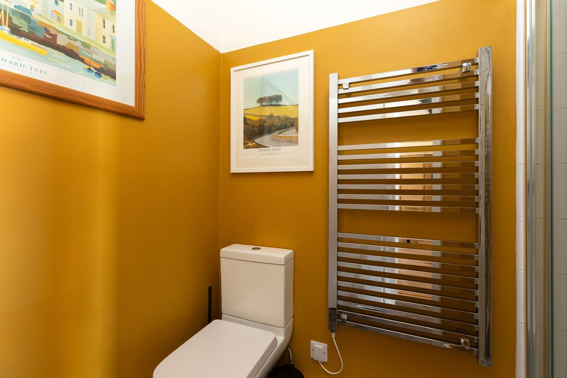 Upper Warren also has a shower-room on the ground floor, ideal for a refreshing shower or rinsing salty toes.