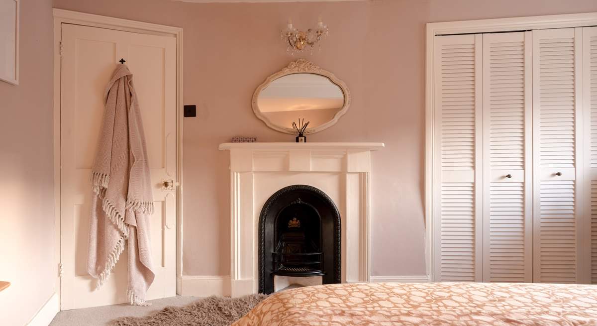 The first bedroom is a perfect example of pared back style, space and light. Just a wonderful room with a sumptuous king-size bed.