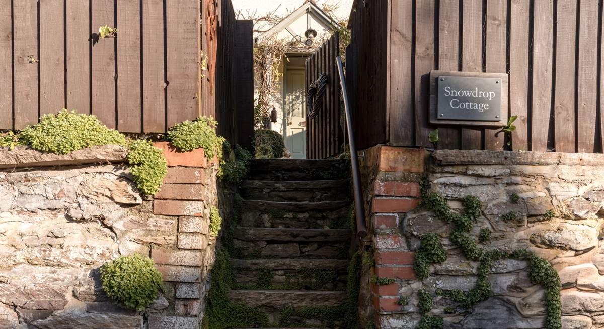 Note that there are a few steps up to the cottage from the road.
