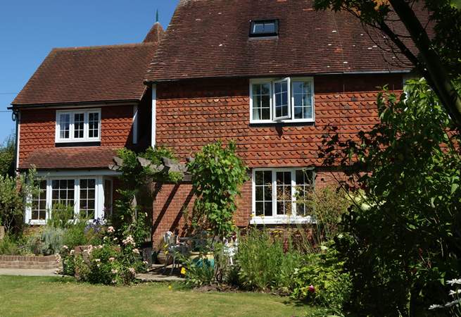 Step inside this home-from-home cottage.