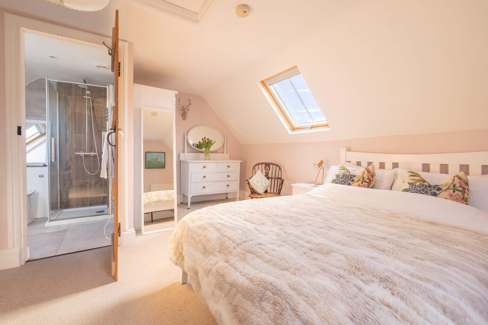 Where you will find a double bedroom and en suite.