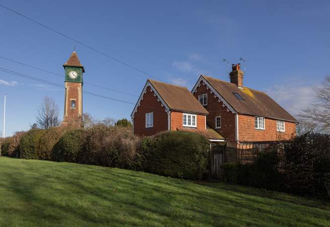 Dunks Cottage overlooks the beautiful village green of Sandhurst in Kent.