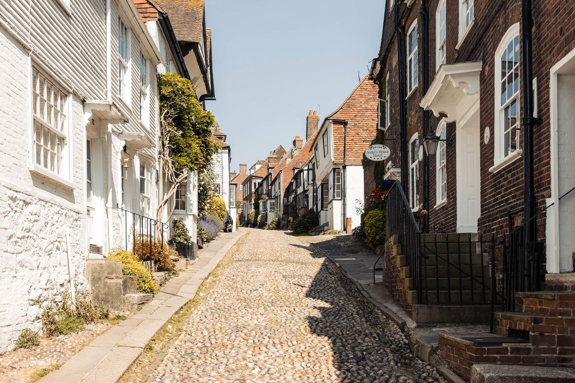 Wander the pretty cobbled streets of Rye.