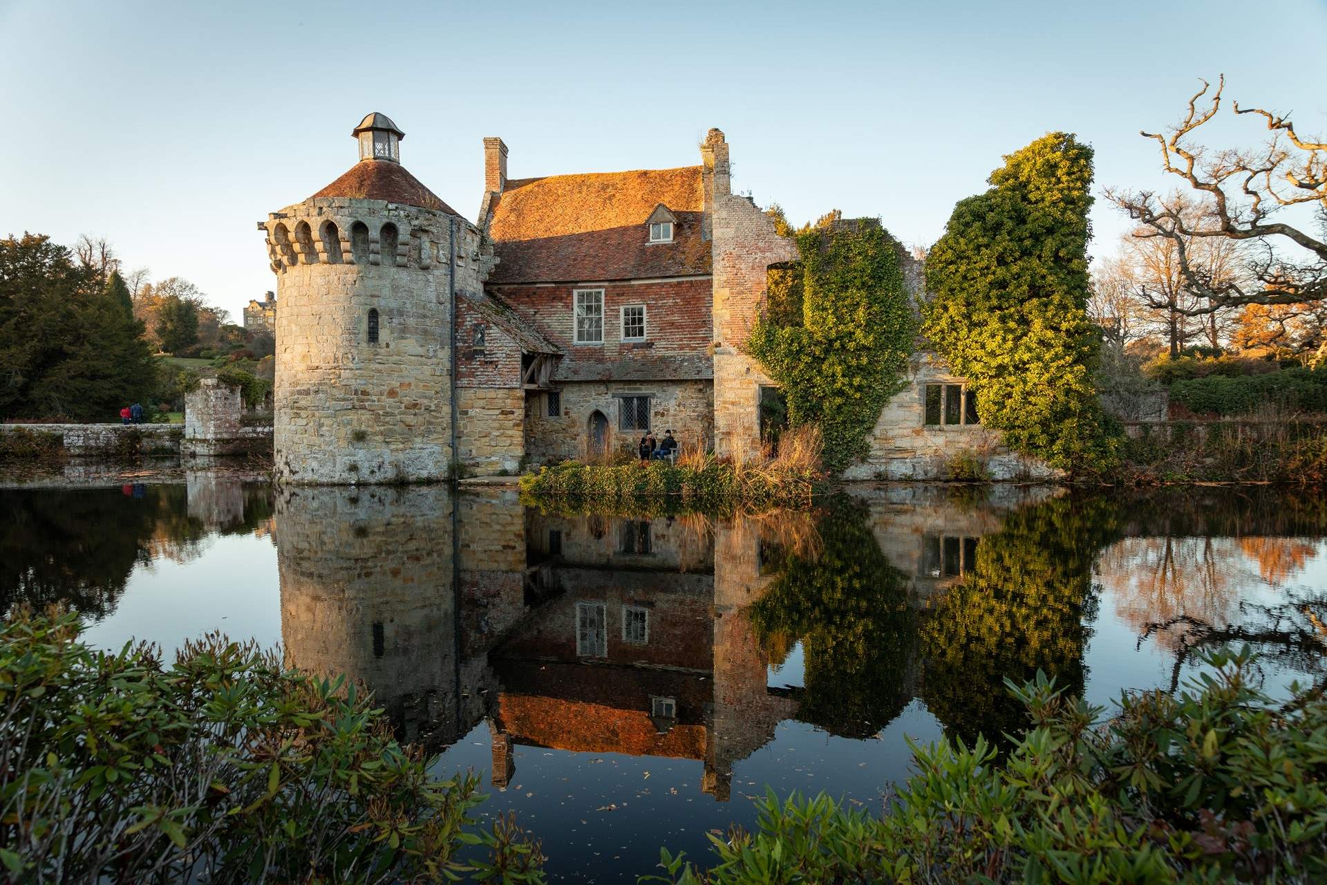 Enjoy a day at Scotney Castle.
