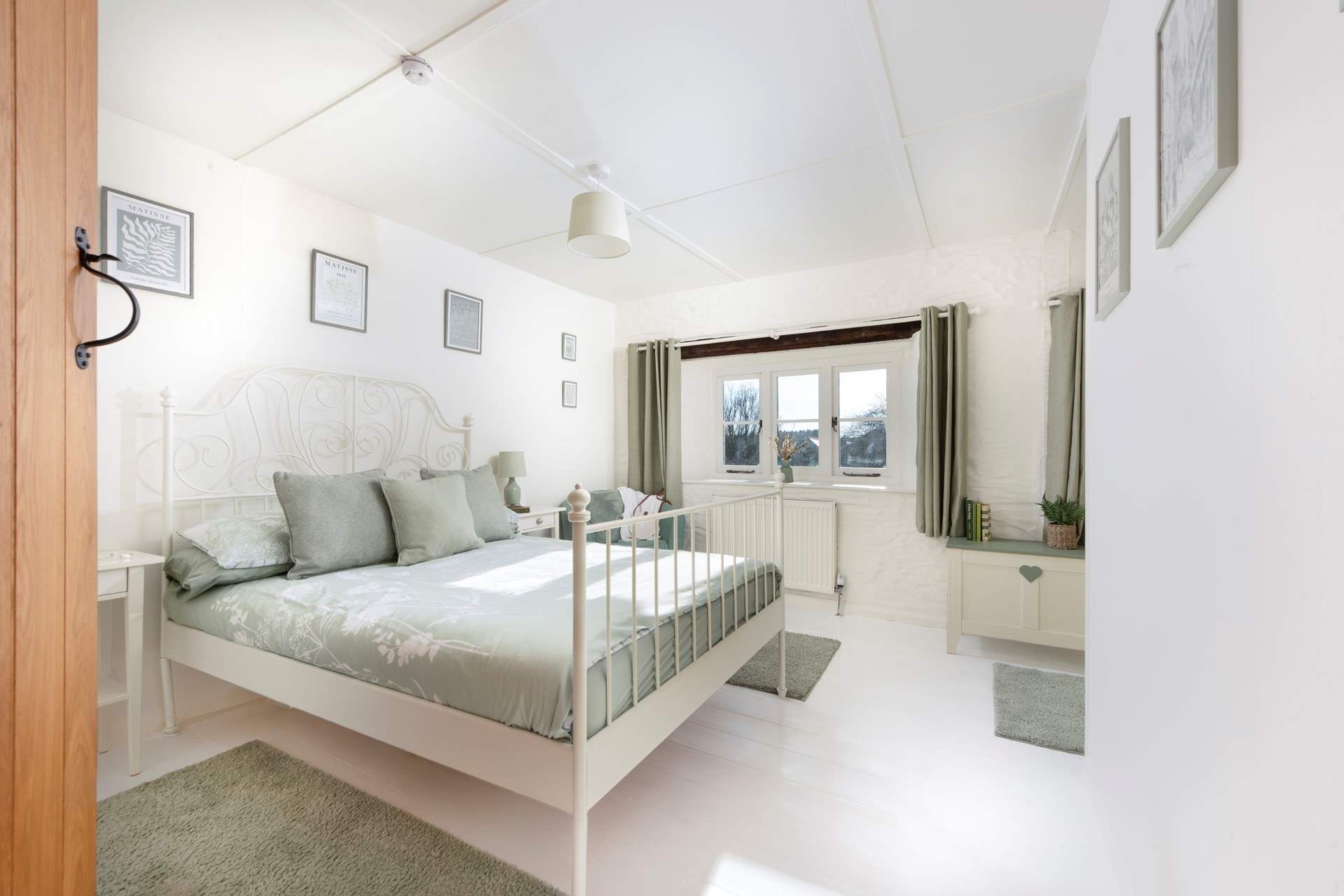 Let's take a peek into bedroom 2.