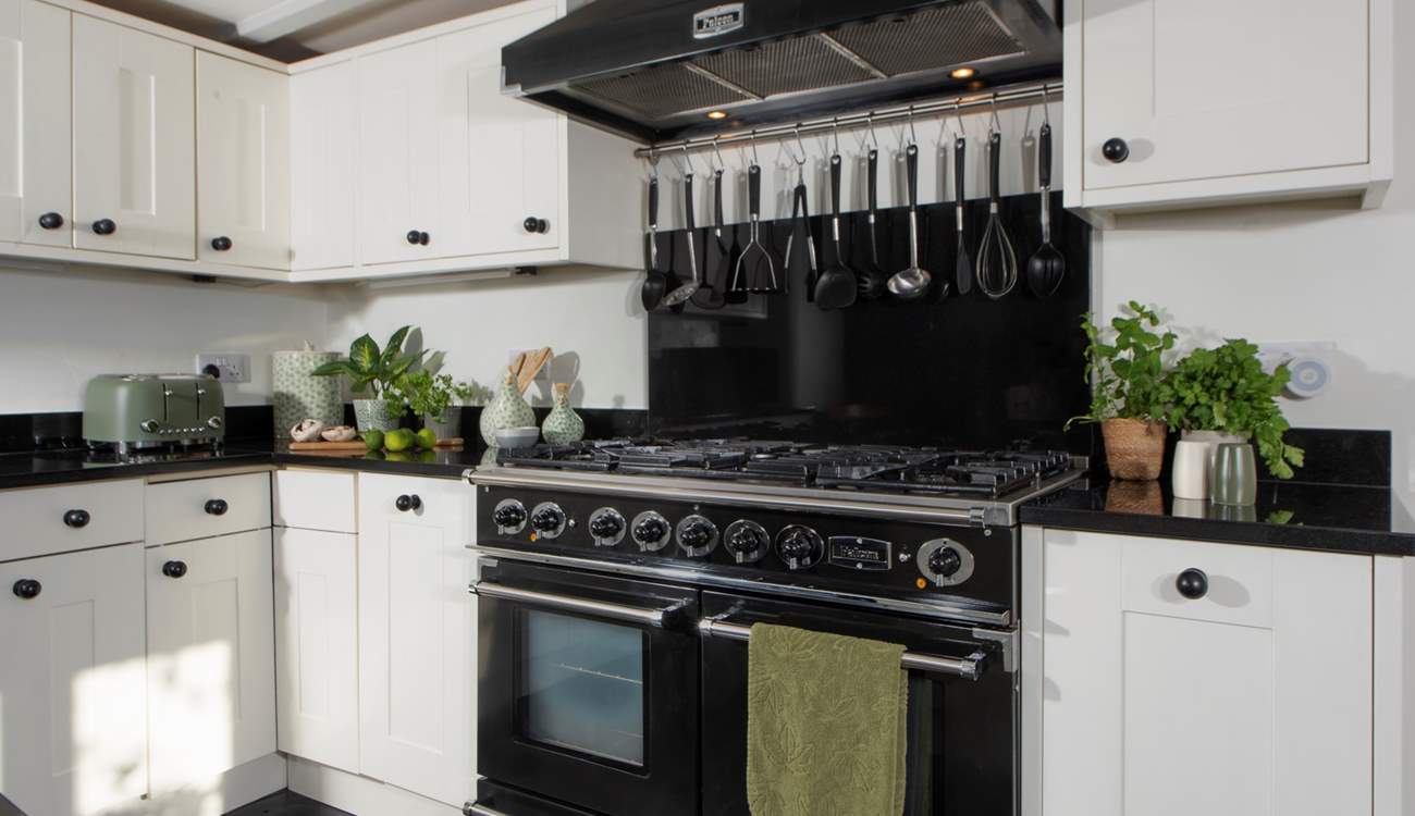 The holiday chef can cook up a feast on the large range-style cooker.