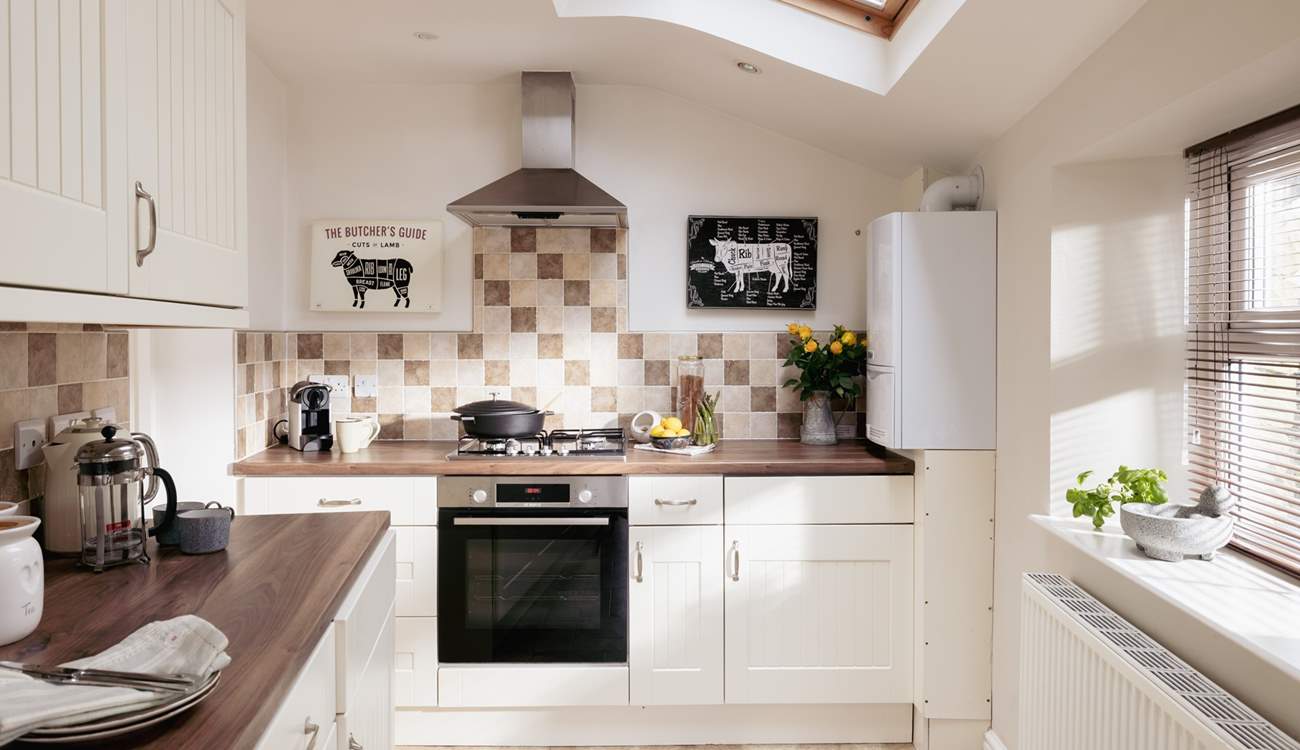 Plenty of space to create a culinary masterpiece. 