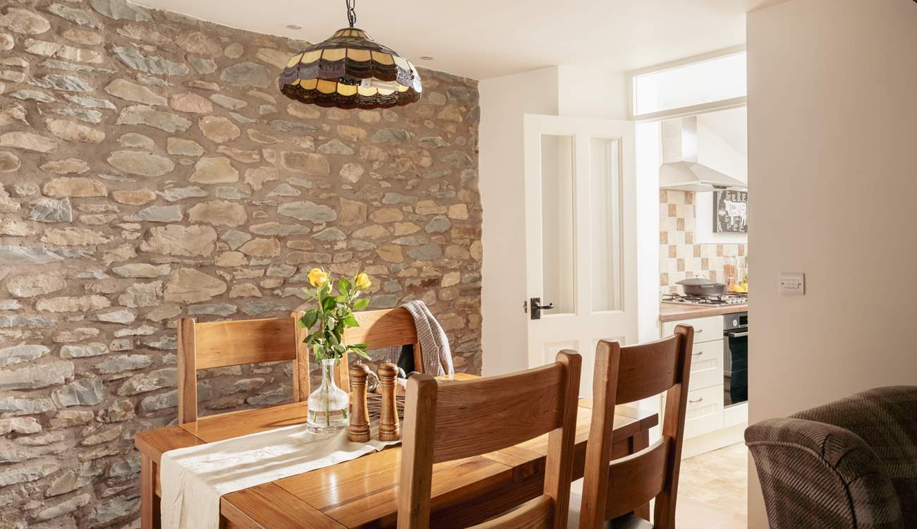 Dining is a treat when there's time to spare. 