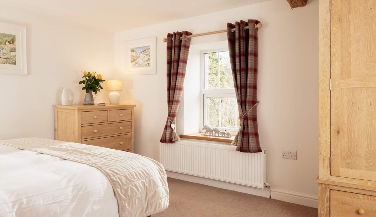 There's plenty of storage for your holiday wardrobe. 