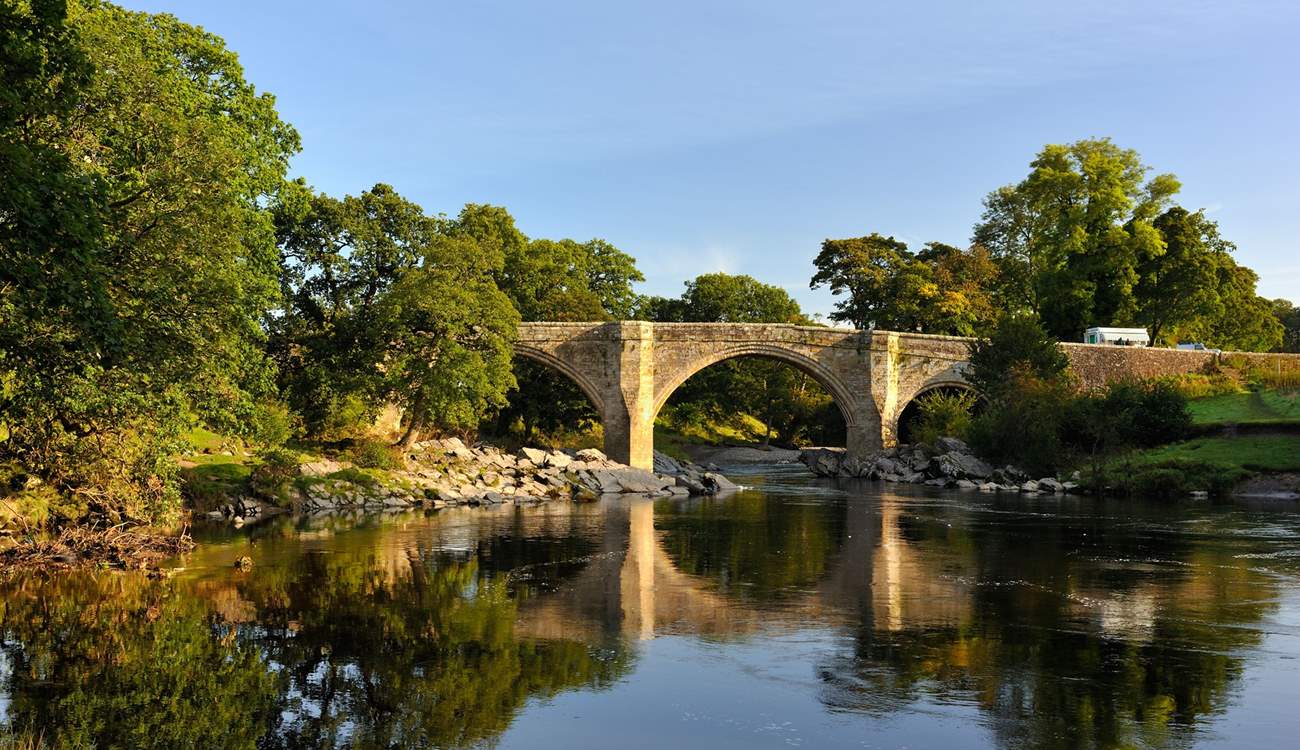 Enjoy a riverside stroll at Devil's Bridge.