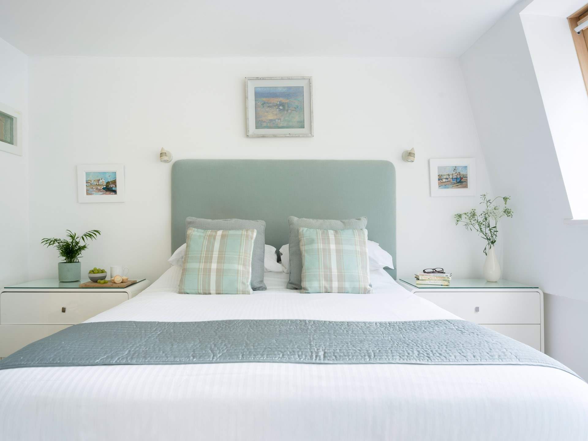 There's a choice of three gorgeous bedrooms on offer.