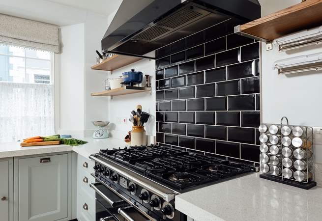 Try fresh local ingredients for some tasty cooking. 