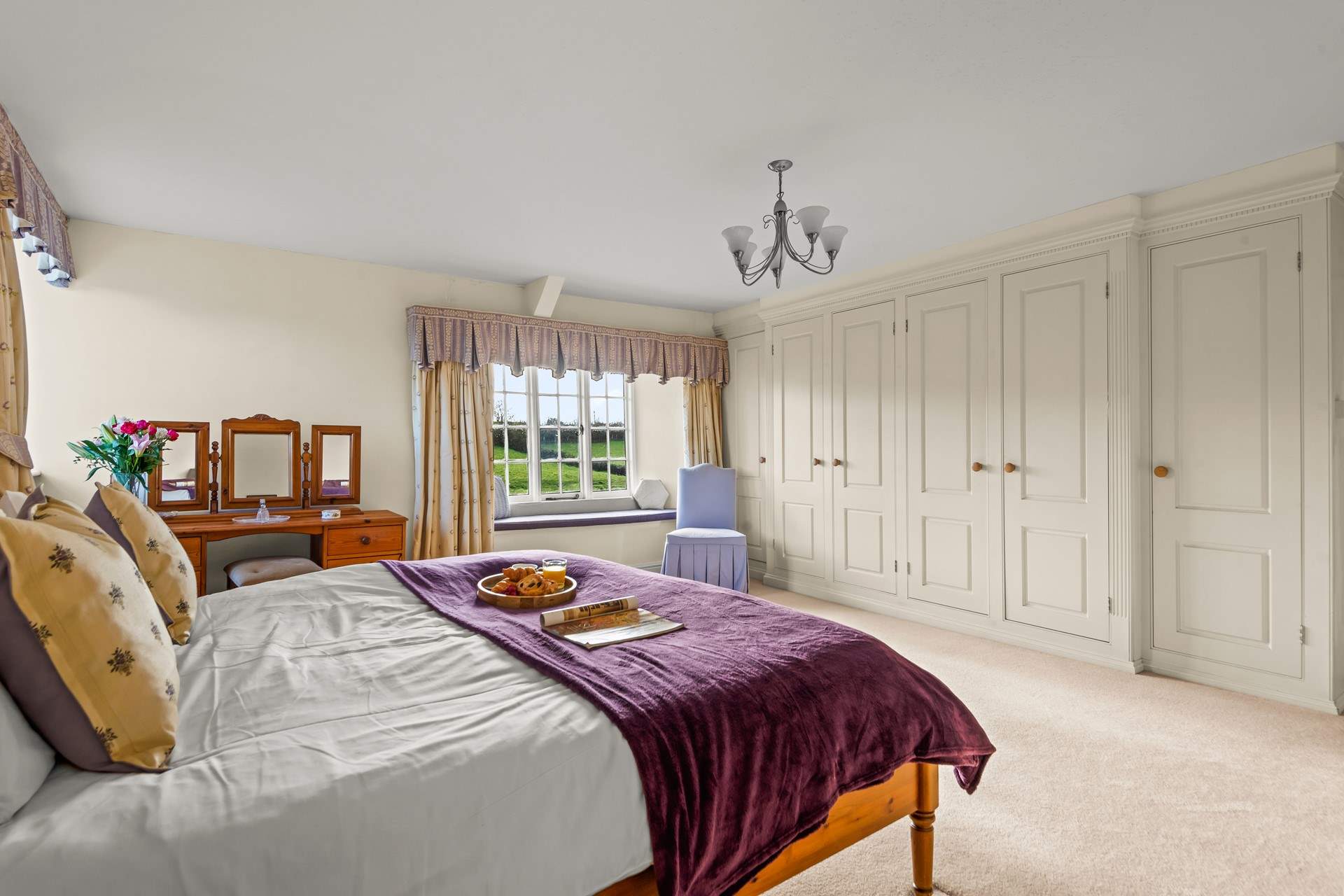 So much space and storage at your disposal.