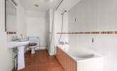 The en suite bathroom for bedroom 1. - Thumbnail Image