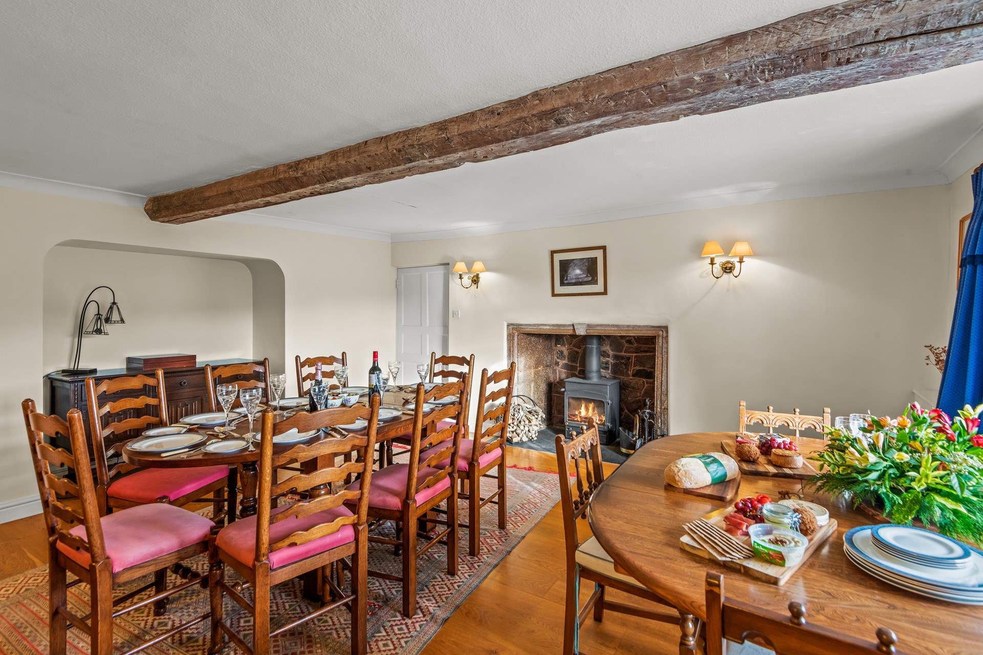 The dining-room also hosts a wood-burner for those chillier evenings. Dining in total comfort is essential.