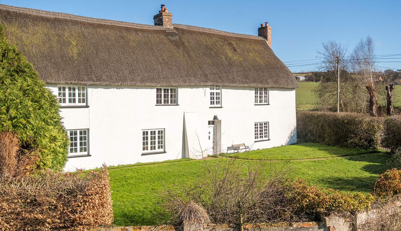 Welcome to Haske Barton, a stunning Grade II Listed Devon Longhouse.