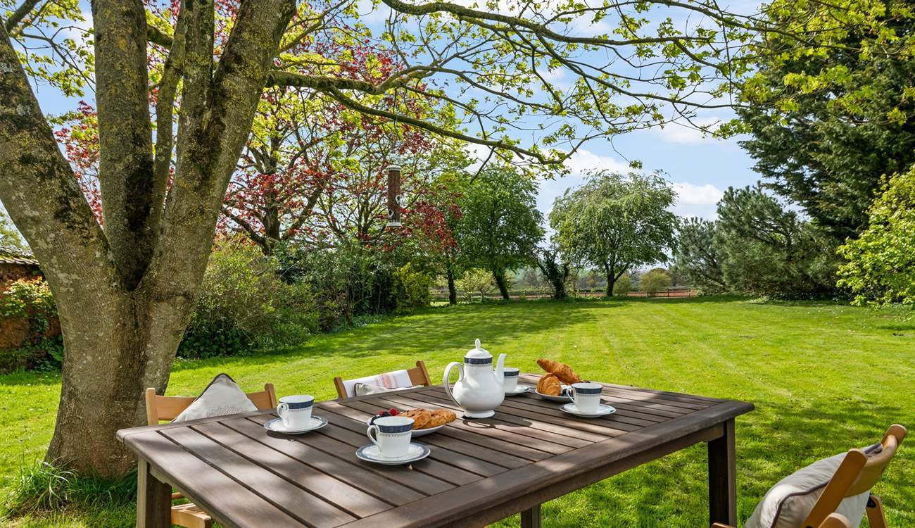 A lovely spot to enjoy any meal.