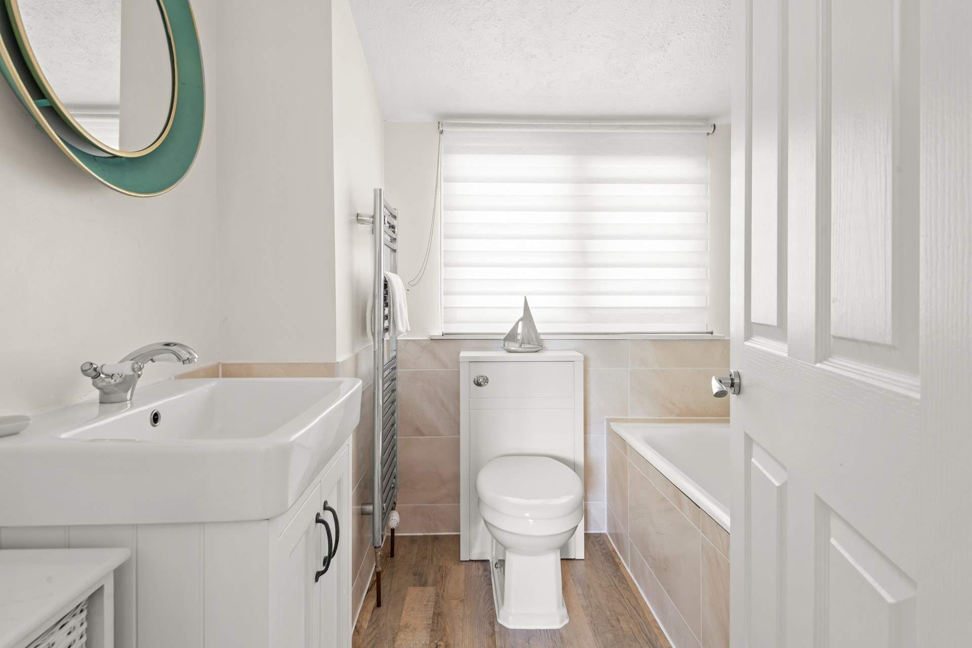 The family bathroom is centred on the first floor to offer all guests easy access.