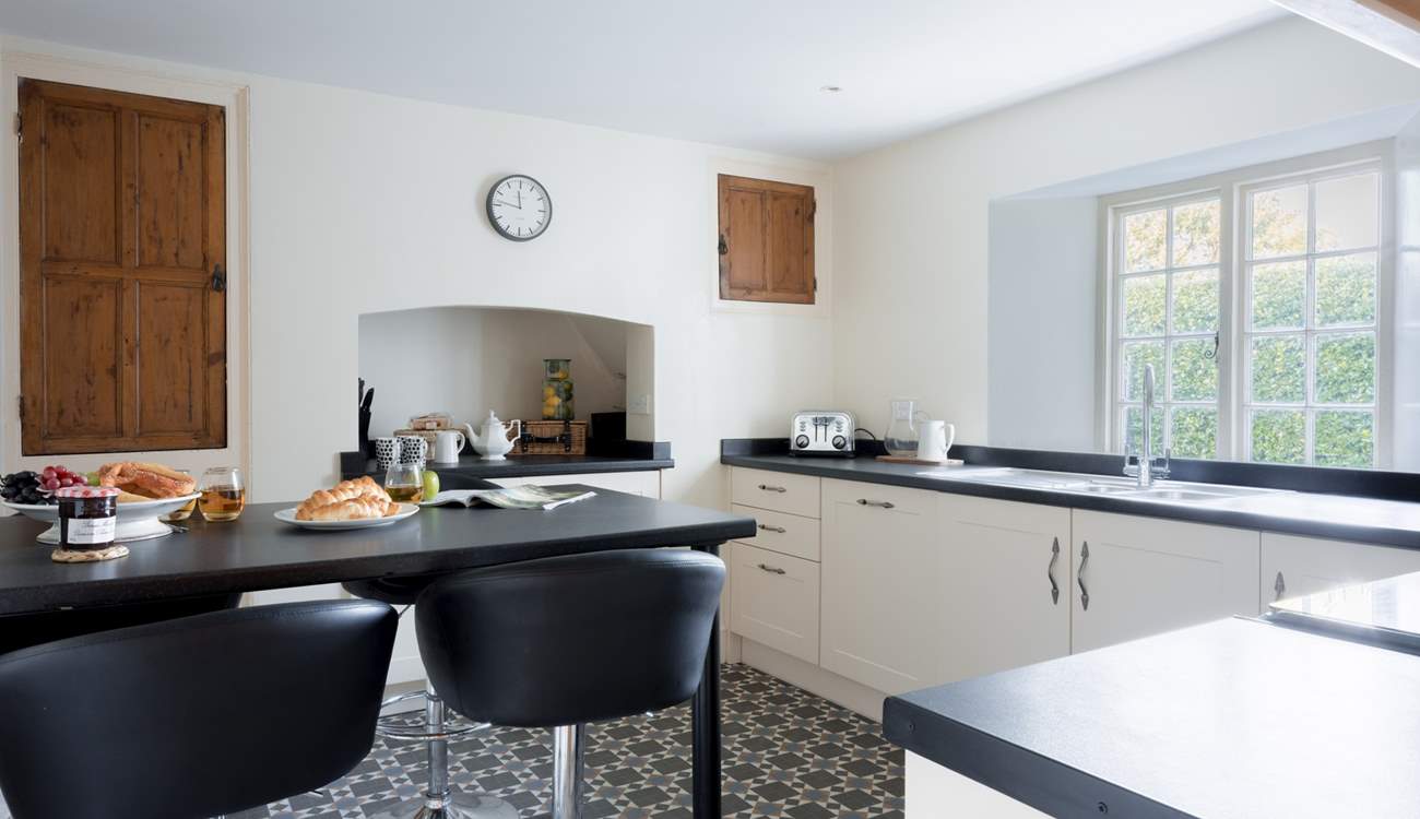 The perfect breakfast spot looking out over the back garden.