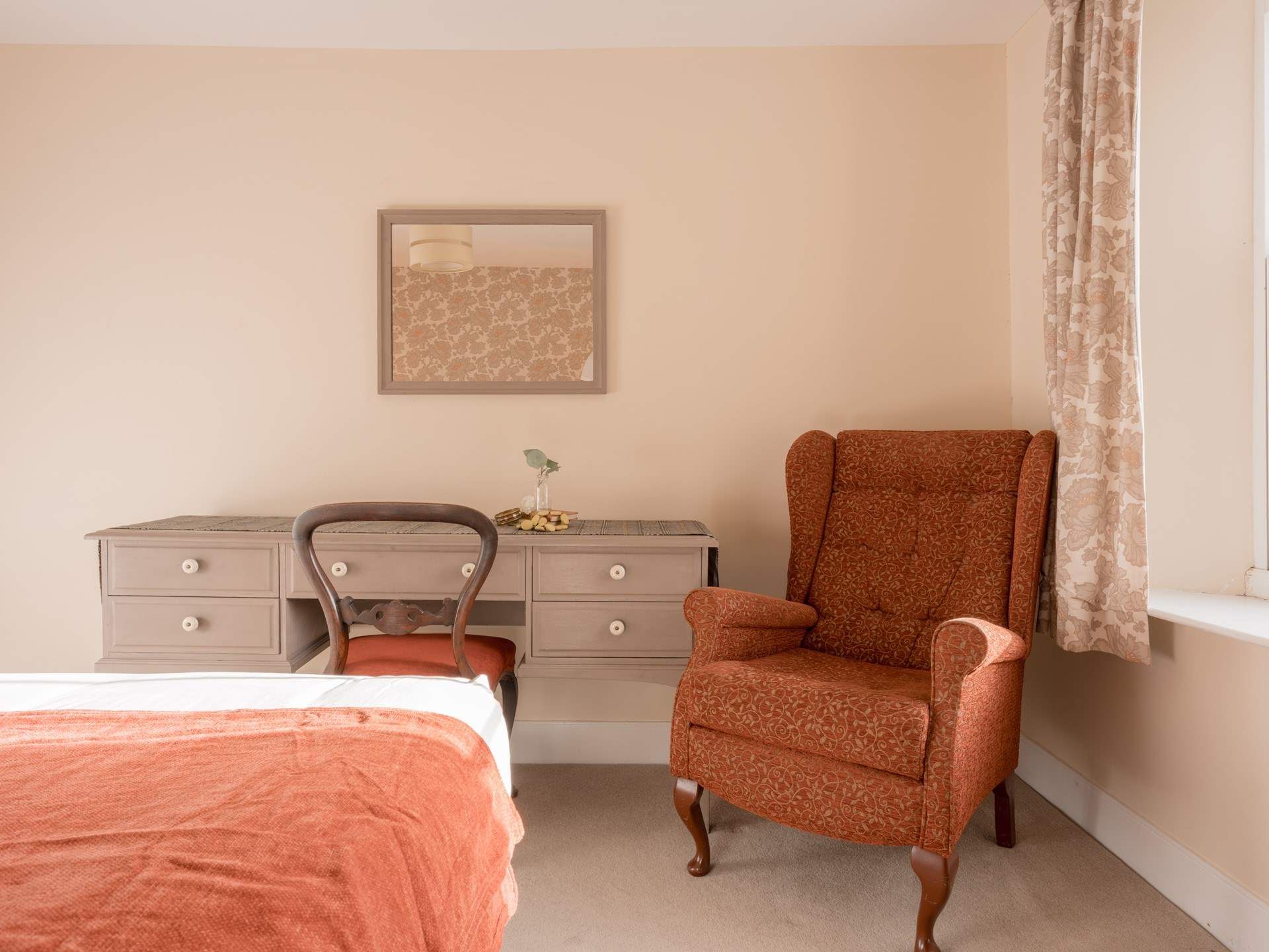 The perfect spot to dive into a holiday read.