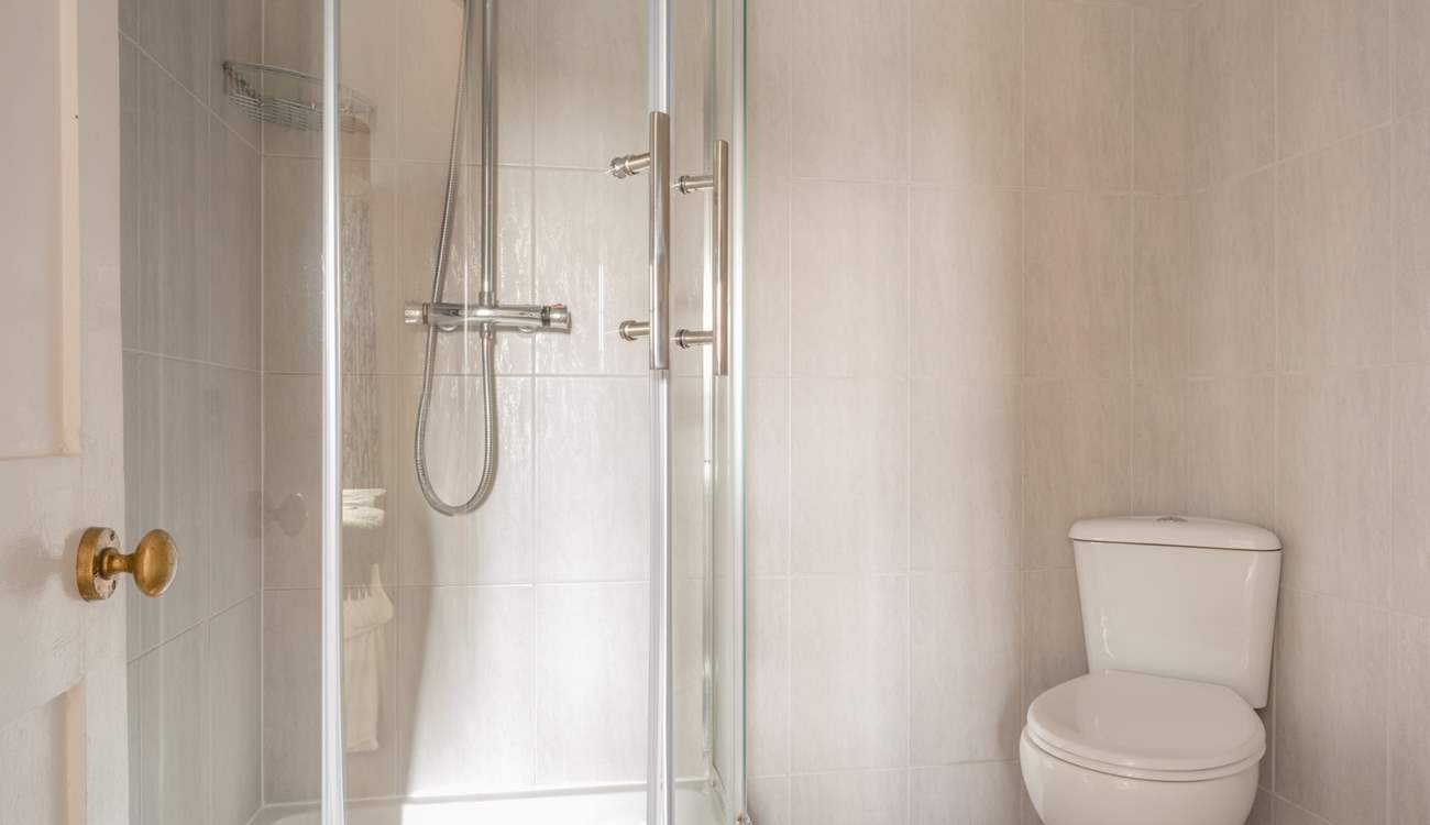 which complements the lovely bedroom. 