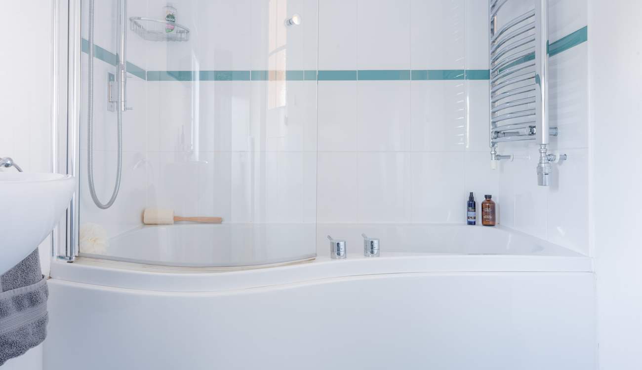 There is always time for a relaxing bath at the end of the day.