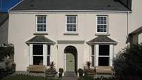 Barricane House is a grand house in the heart of Mortehoe.