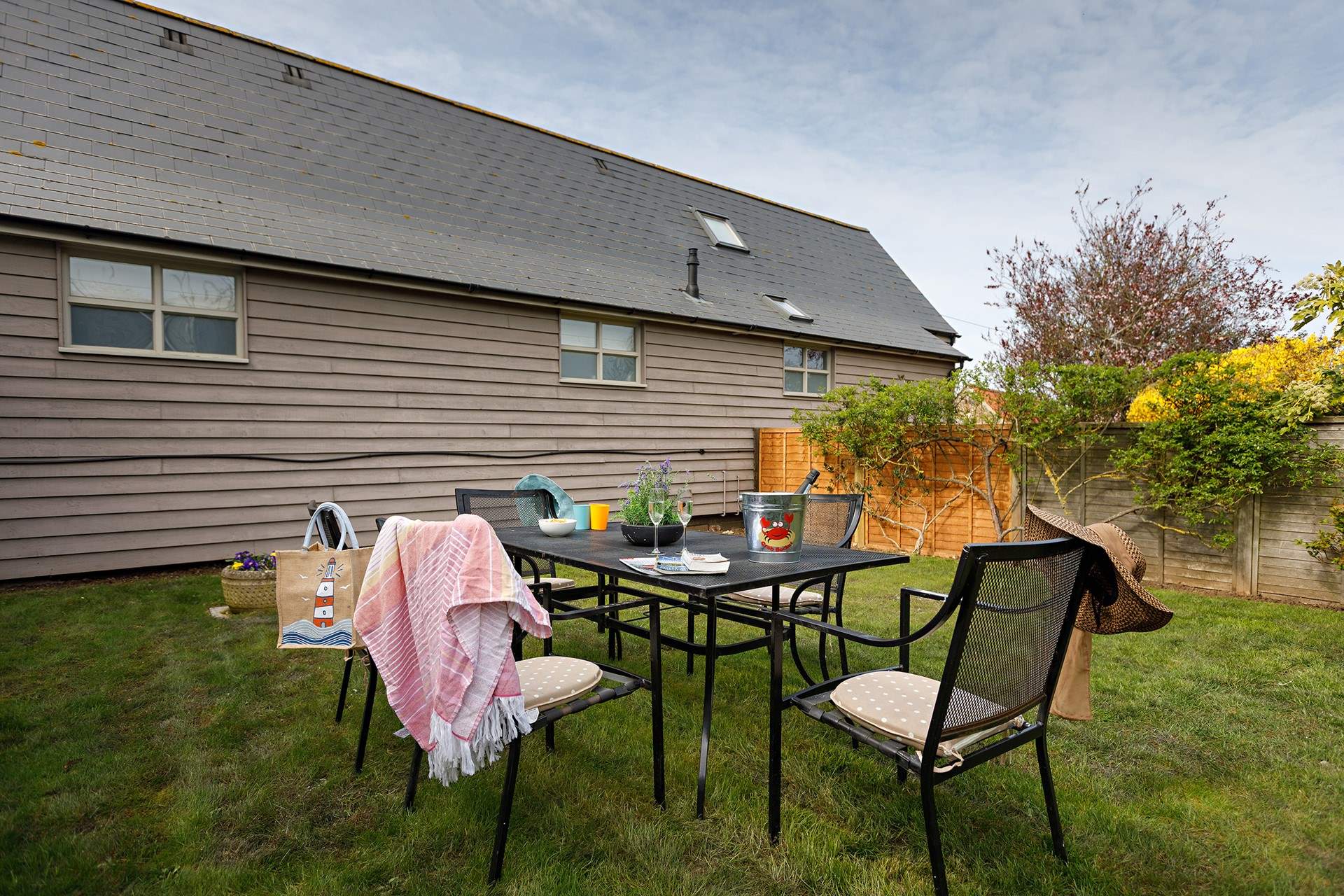 Leisurely al fresco lunches or sunset suppers await in the enclosed garden.