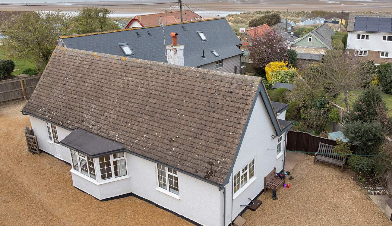 Welcome to Dormy House, dog-friendly and with ample parking, just a stone's throw from the stunning beaches of Old Hunstanton and popular Beach Cafe.