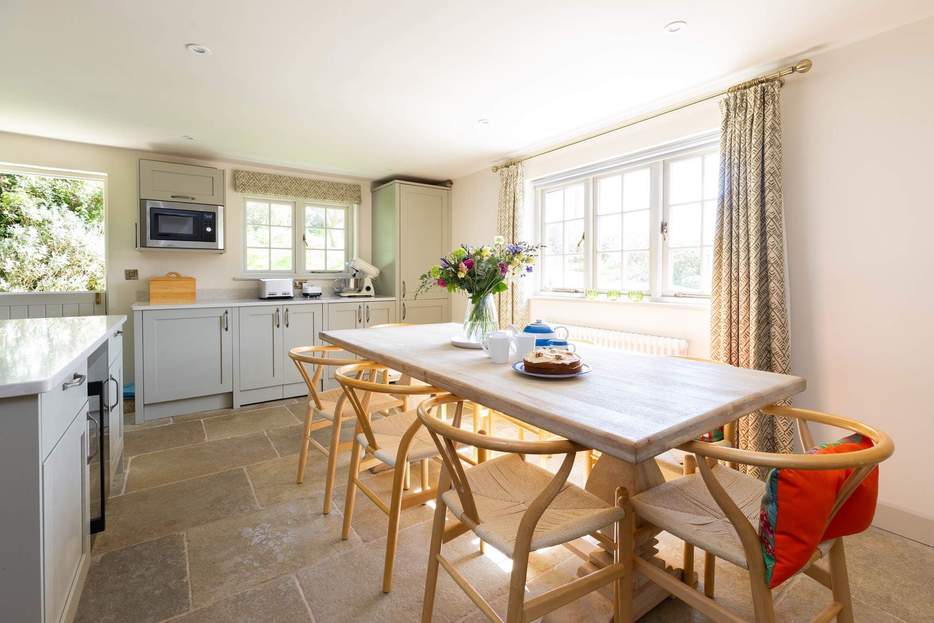 What a beautiful space to enjoy time together. 