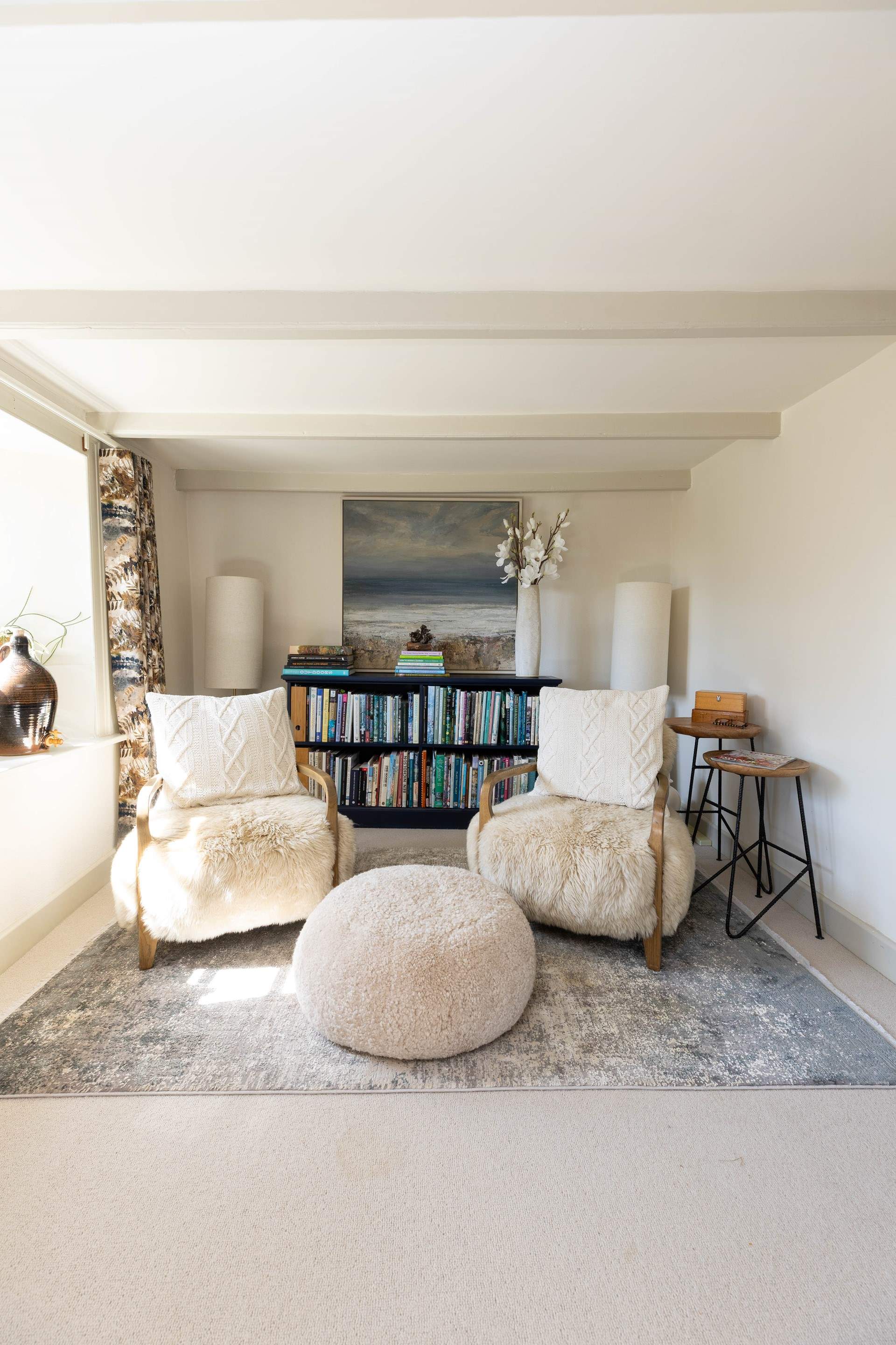 The cosy reading nook. 