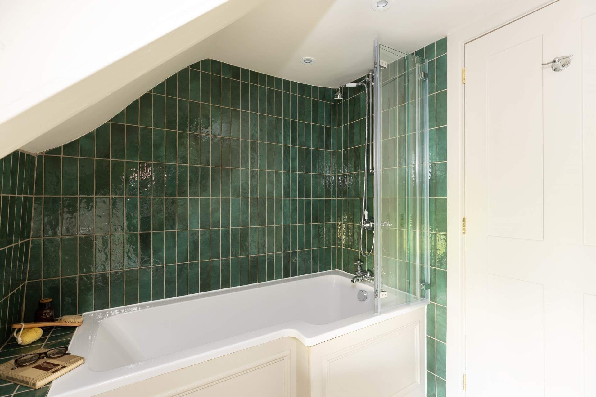 The family bathroom. 