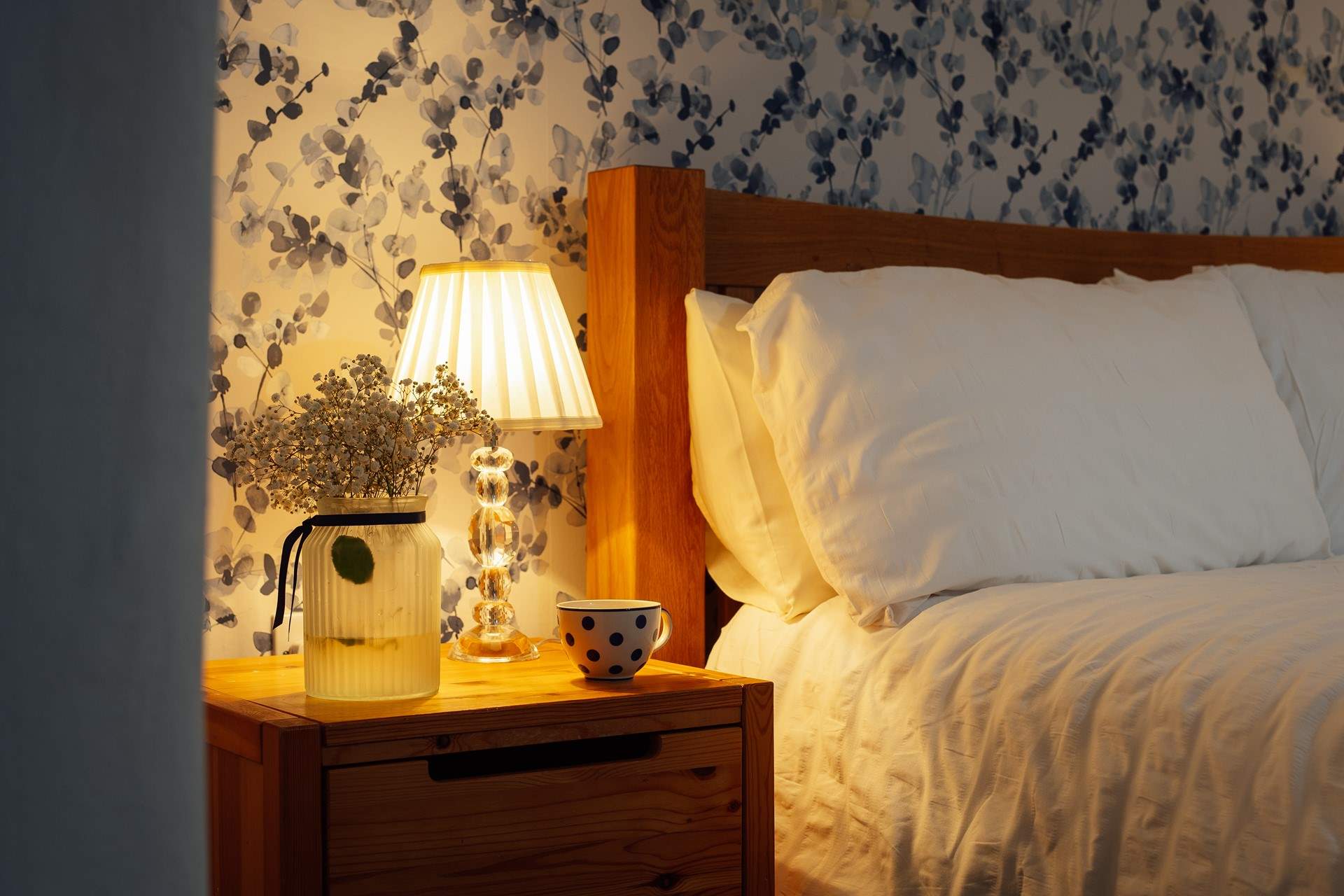 Slow mornings in Cwtch y Rhos. 