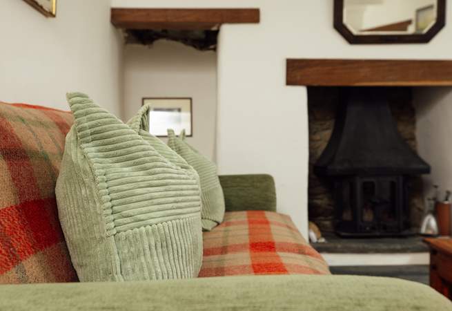 Throughout the year, stylish Cwtch y Rhos is ideal for a blissful break. 