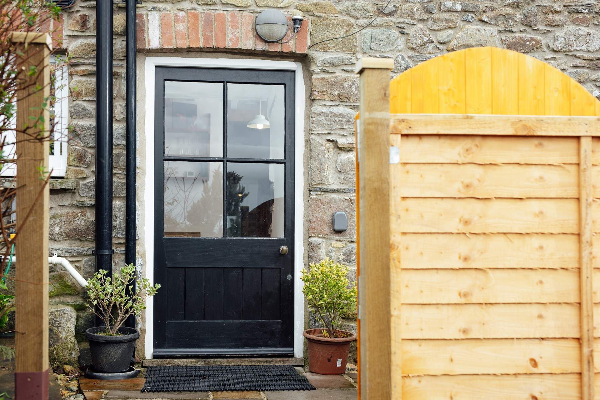 Step inside and leave the world behind. The parking space is next to the gate. 