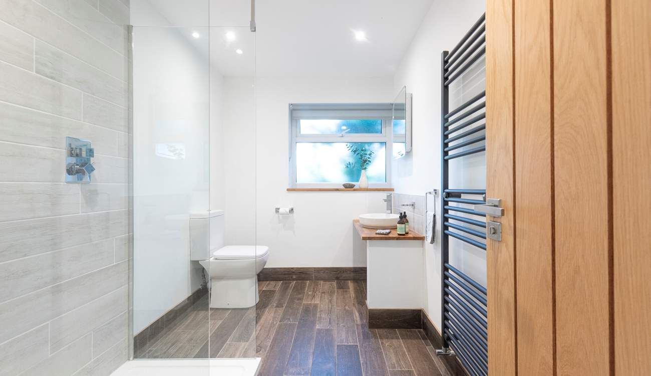 The stylish shower-room.