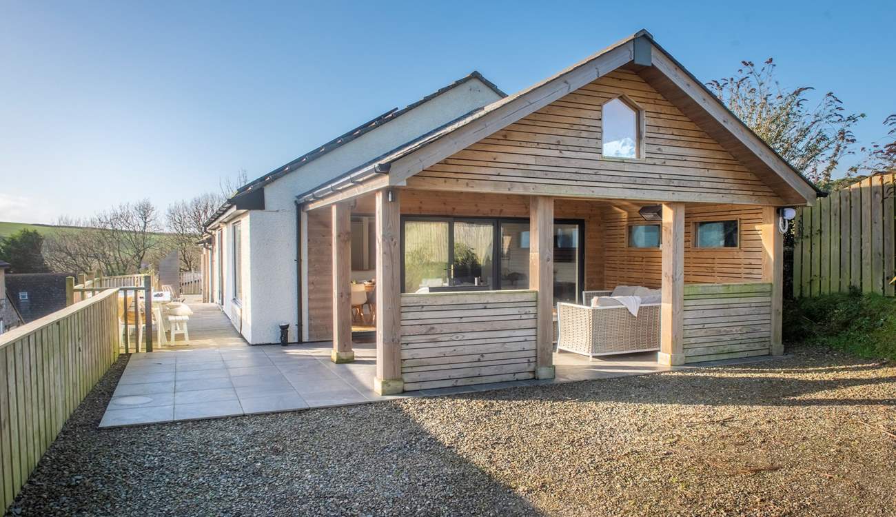 Treat family and friends to a stay a Mewstone View.