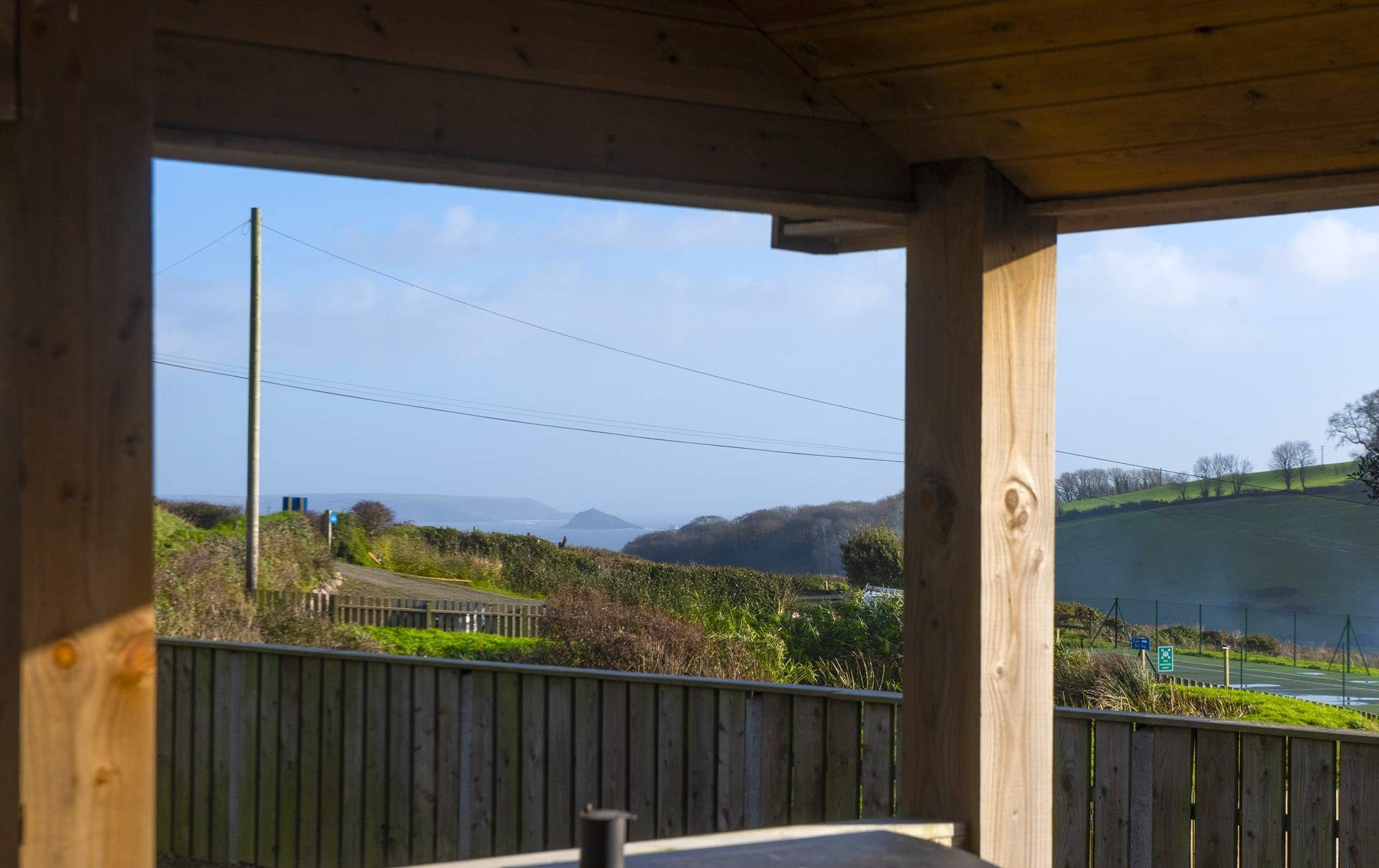 It lives up to its name as you can see the Mewstone and glimpses of the sea from the living-room and patio.