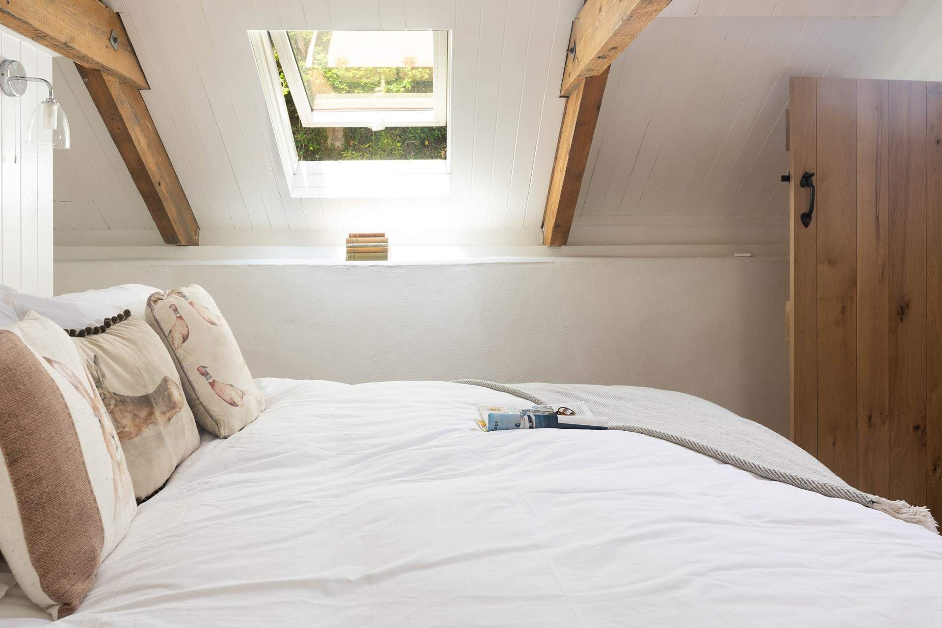 This sweet bedroom has 'zip and link' beds. 
