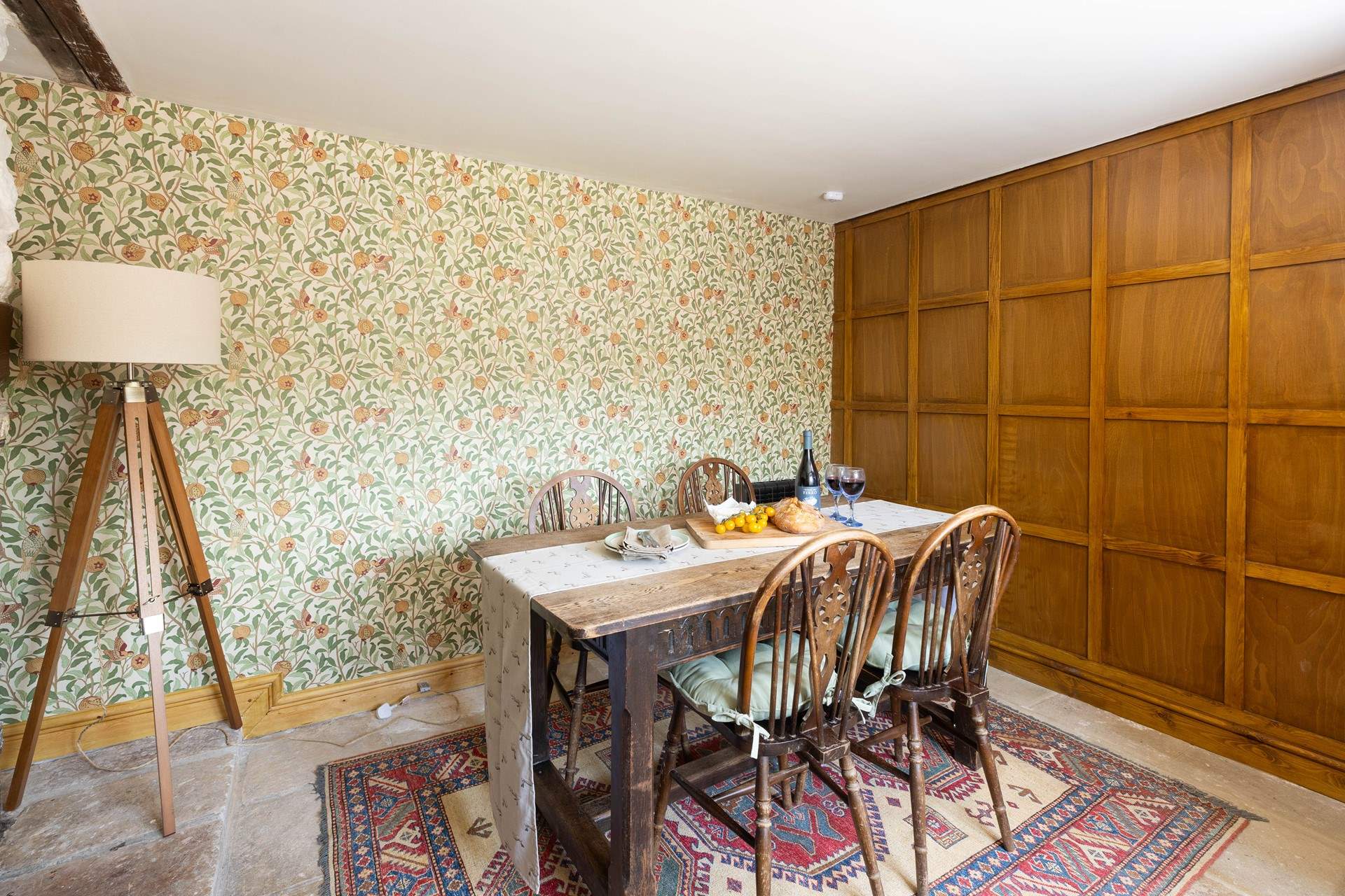 Such a wonderful room. 