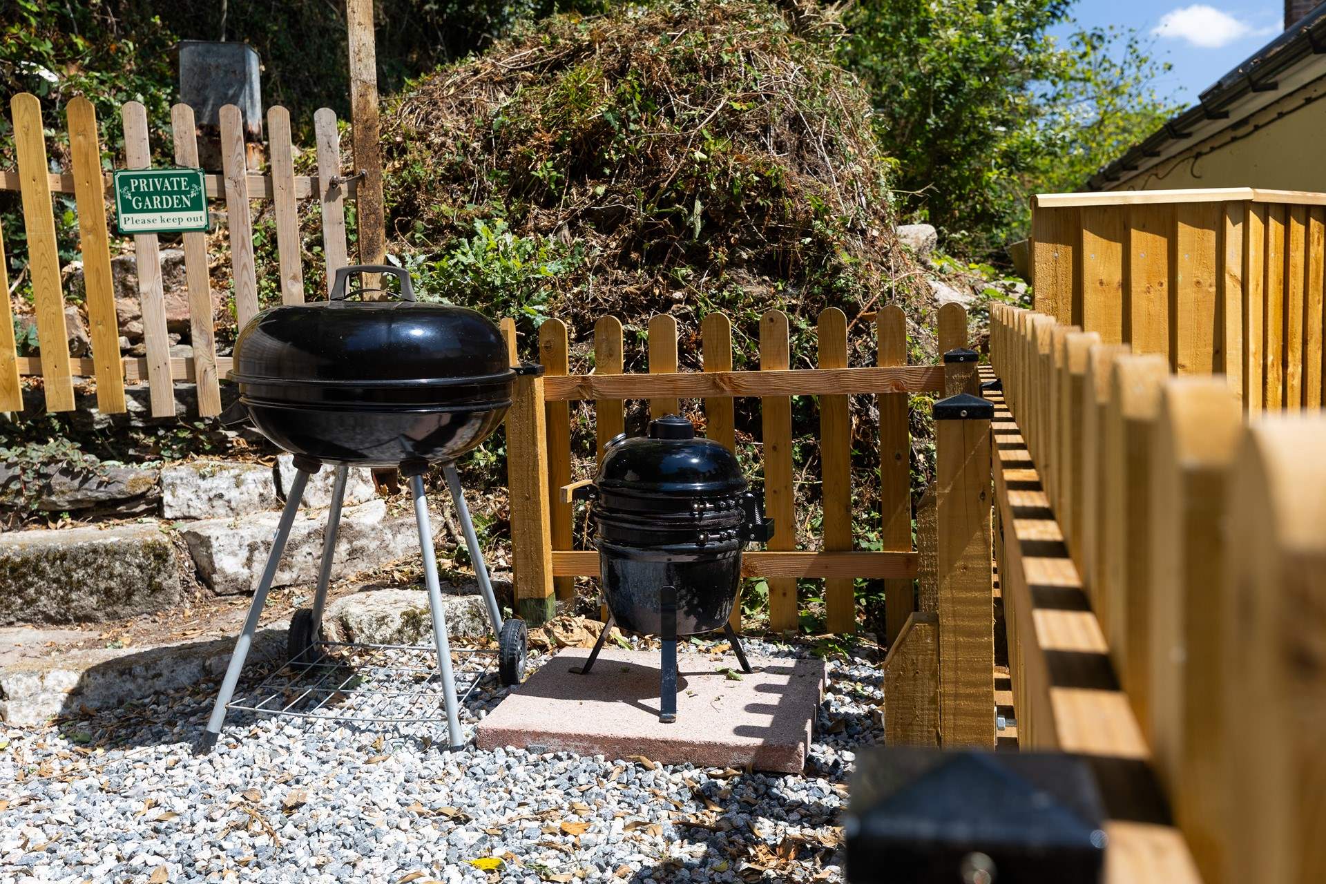 Enjoy an evenings BBQ. 