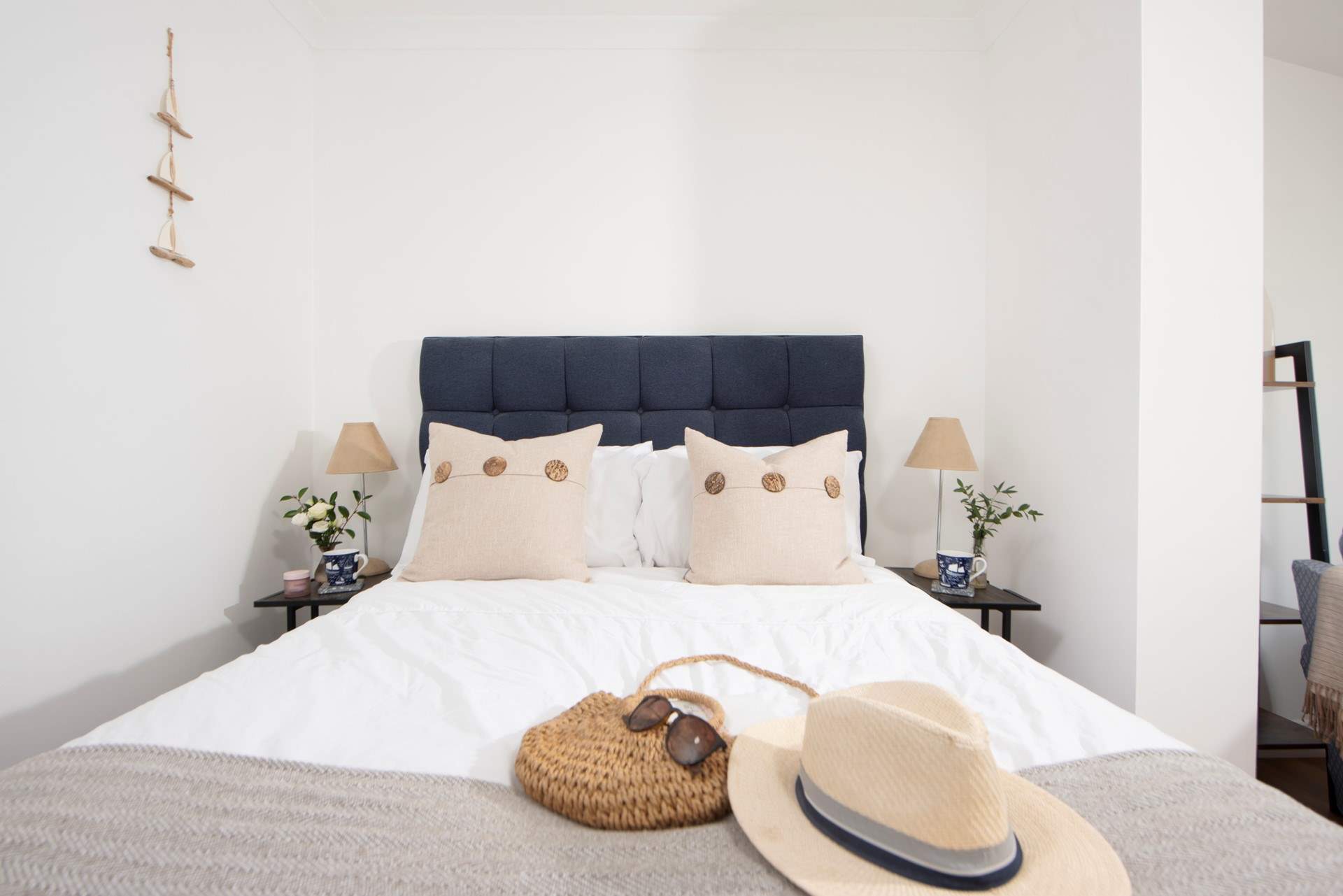 Sleep soundly in the comfortable double bed.