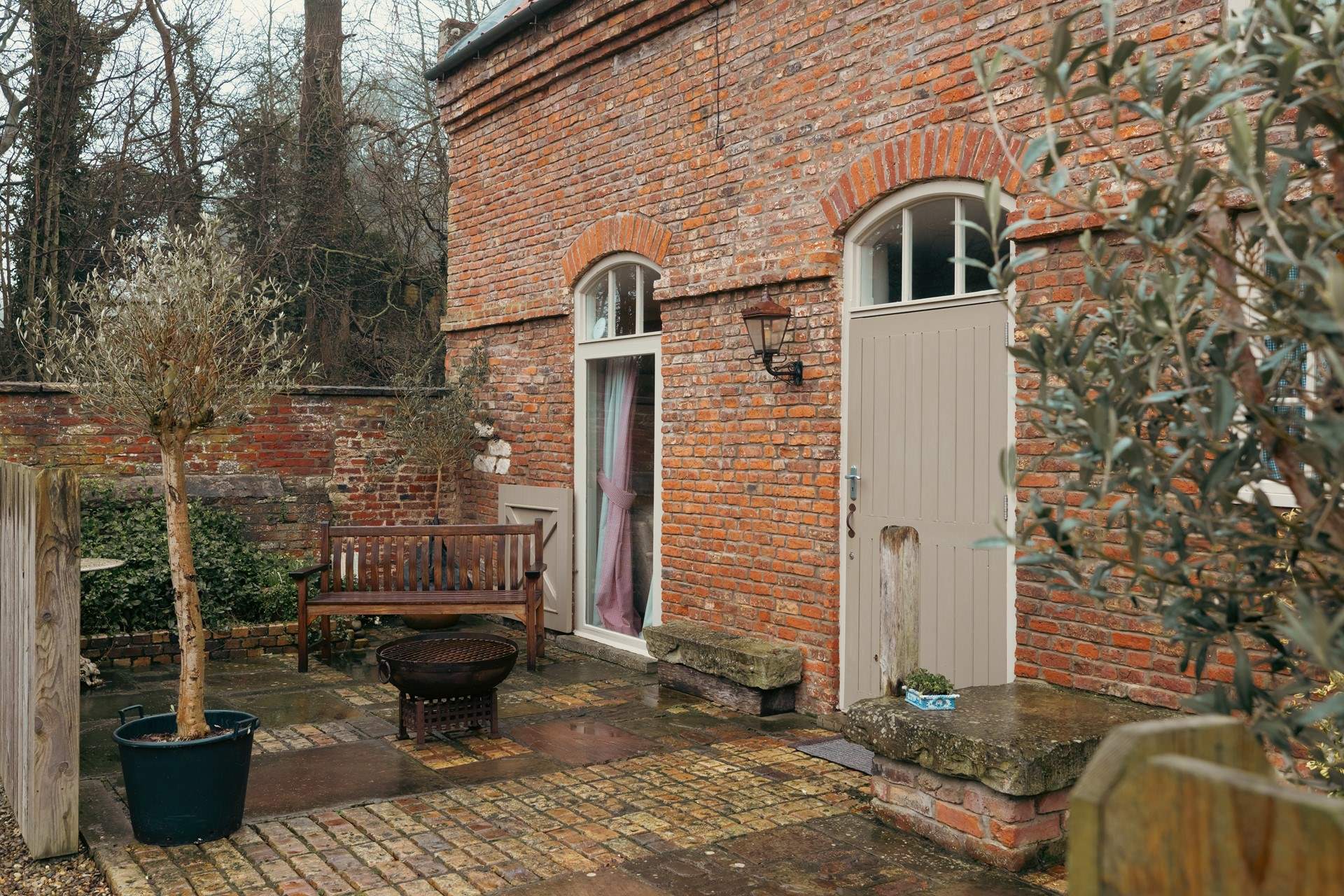 Welcome to The Old Stables, a picturesque cottage nestled on the Yorkshire Wolds.