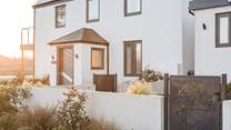 Welcome to Boathyde with The Moorings next door which is fully enclosed with its own garden to the rear of the house.