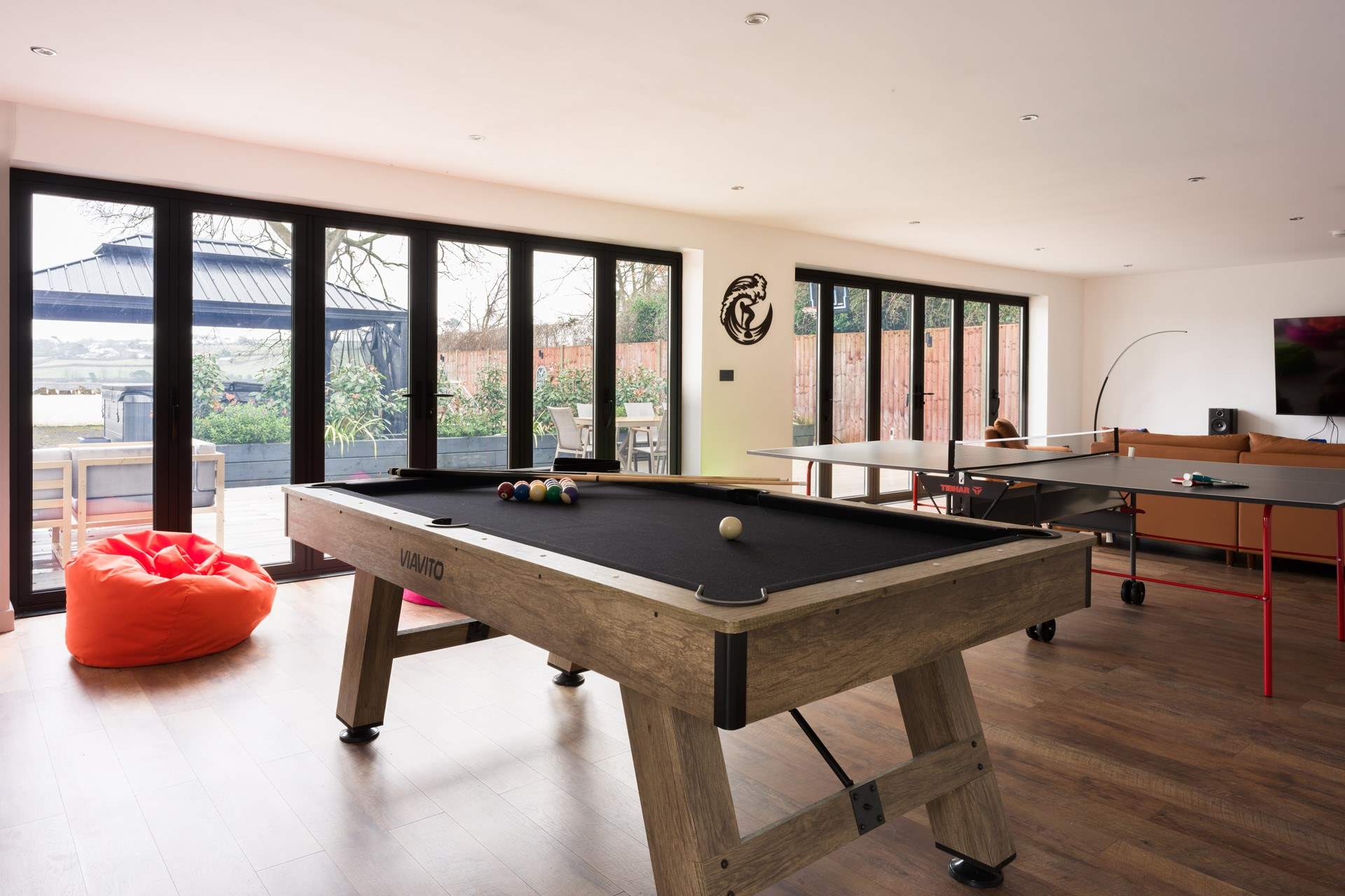 This room will provide you with endless laughs and fun from dawn to dusk.