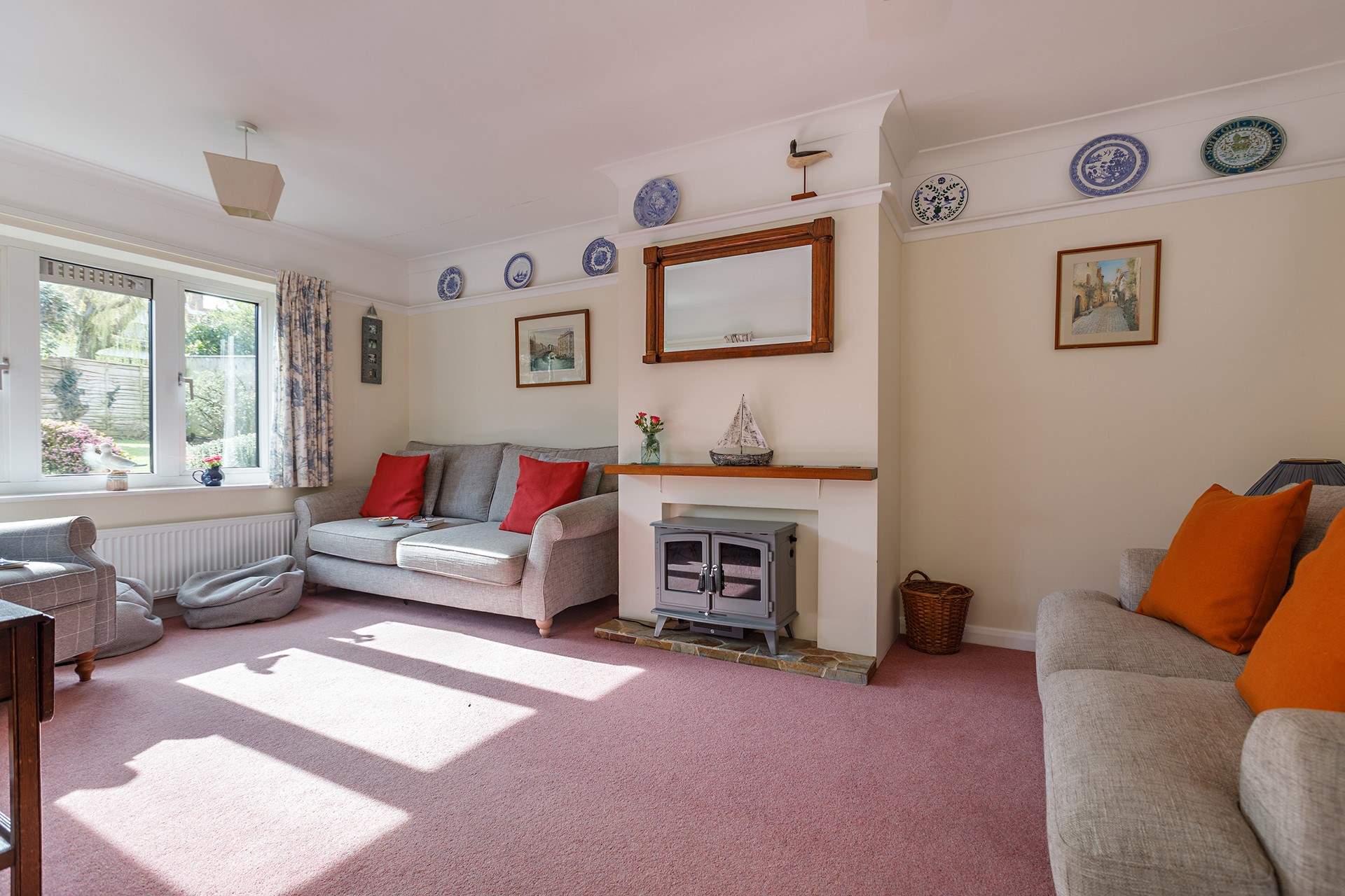 Comfy seating for six guests, so choose your preferred bedroom upon booking, with four to choose from.